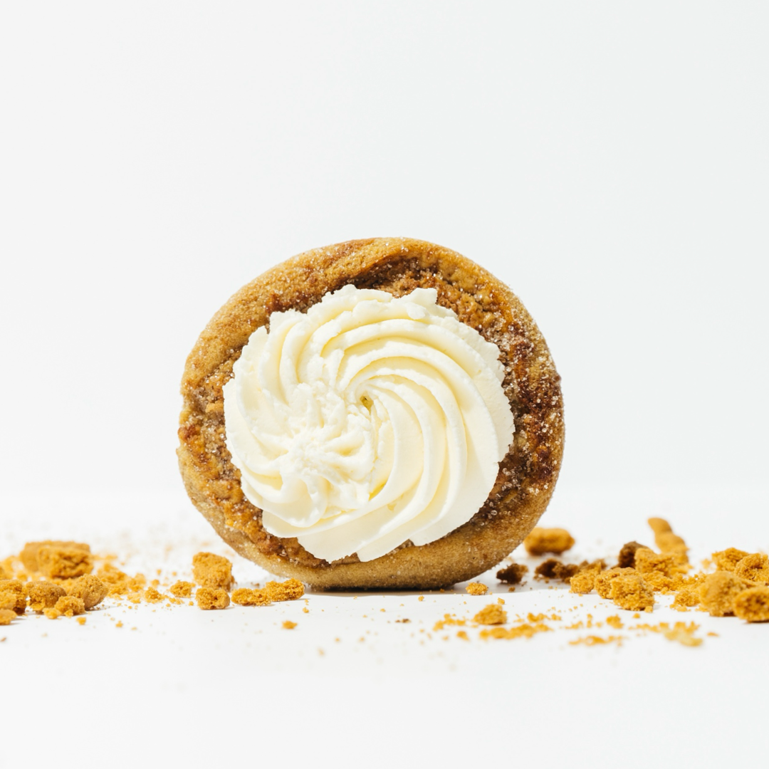 1 Cinnamon roll protein donut