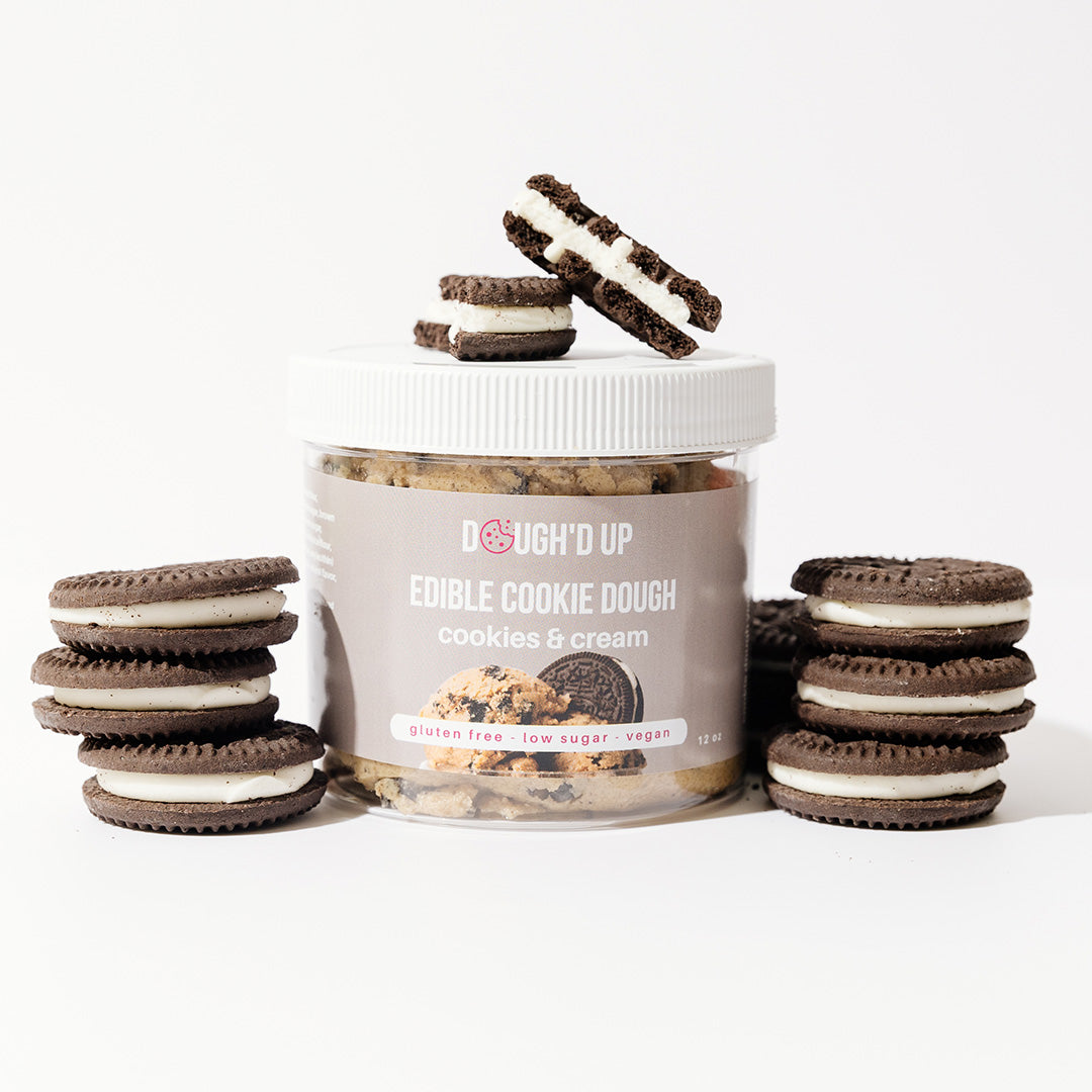 COOKIES AND CREAM COOKIE DOUGH