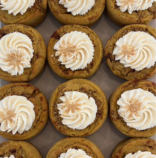 1 Pumpkin cinnamon roll protein donut